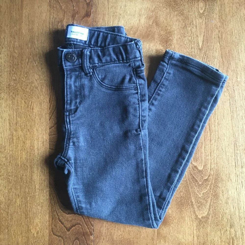 Old Navy gray jeans and joggers 5T